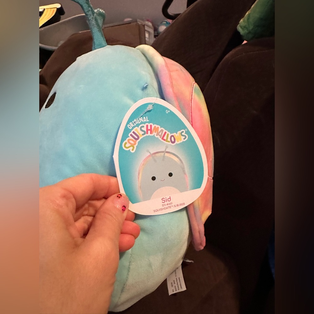 Sid the Snail Squishmellow